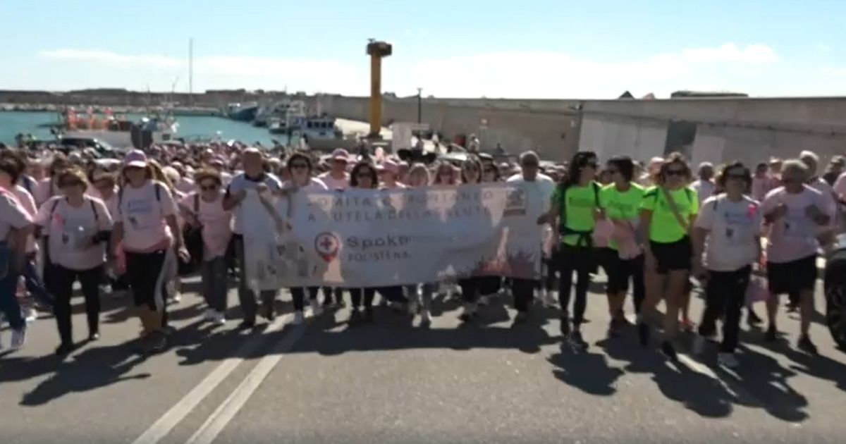 A Catanzaro la Passeggiata in rosa per la prevenzione del tumore al seno