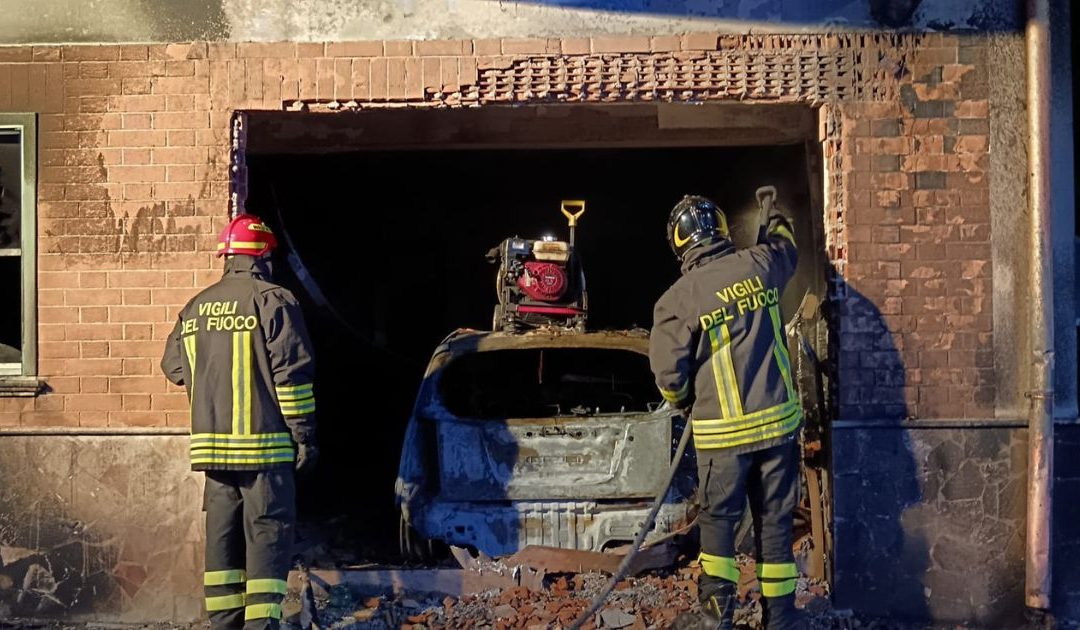 Gallico, dà fuoco a un garage: incendiario 88enne incastrato dalla sua camminata