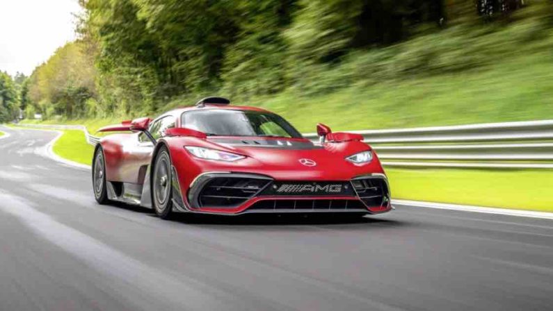 Mercedes-AMG One batte il proprio record sul giro al Nùrburgring