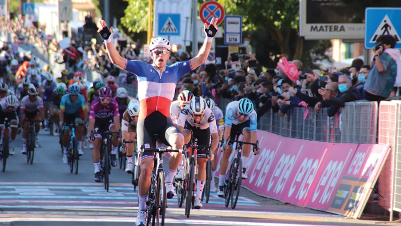 Giro d’Italia verso il ritorno a Matera, già individuata la strada del traguardo