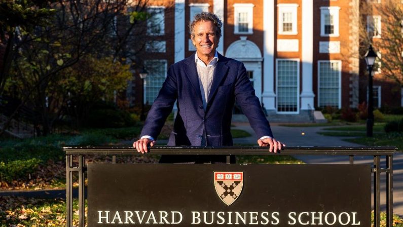 La “discontinuità” di Alessandro Benetton metodo insegnato ad Harvard