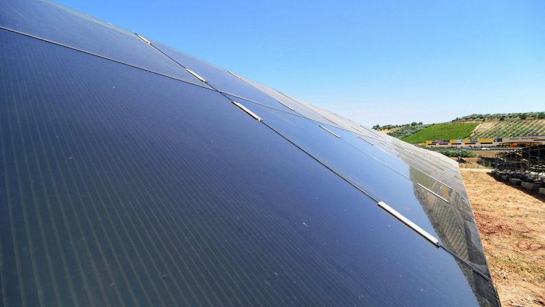 Cobat RAEE e Eco-PV: ambiente a rischio con emendamenti fotovoltaico