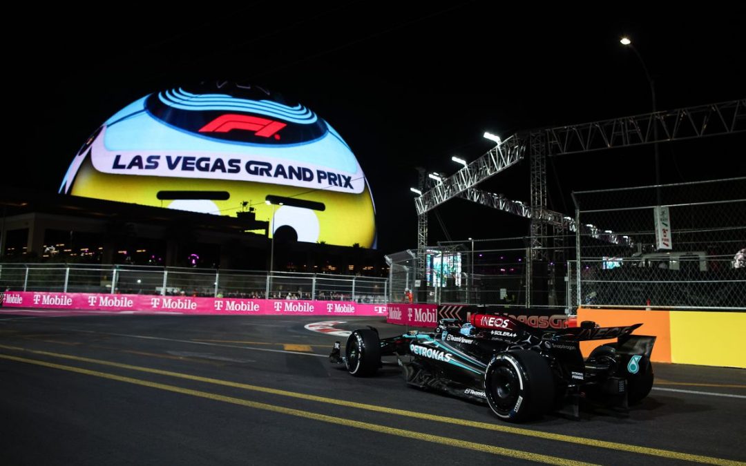 Russell in pole a Las Vegas, Sainz secondo e Leclerc quarto