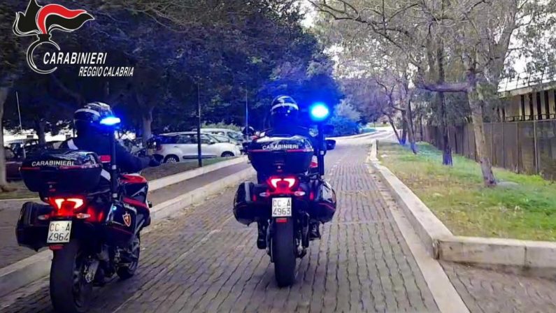 Reggio: sgominata banda di ladri d’auto e in appartamento, 6 arresti