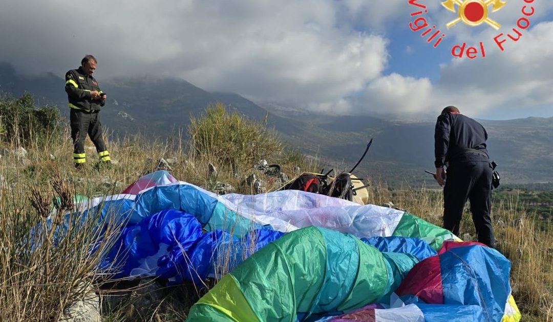 Tragedia a Castrovillari, 50enne si schianta con il parapendio