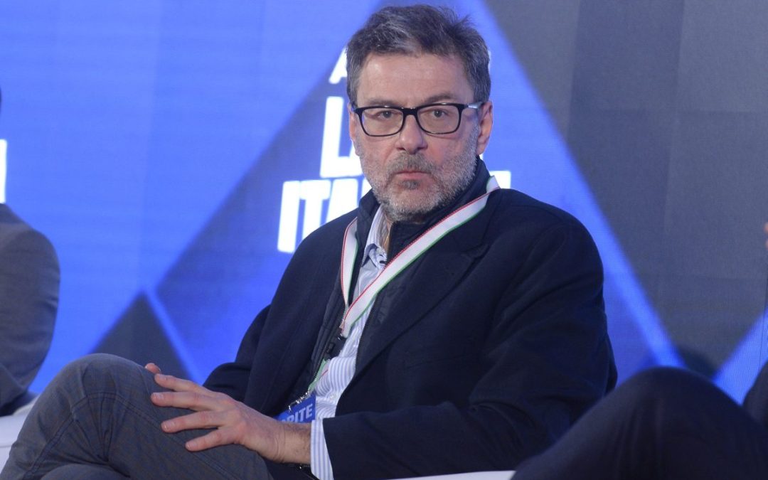 Giorgetti “Crescita asfittica, declino demografico è gravissimo”