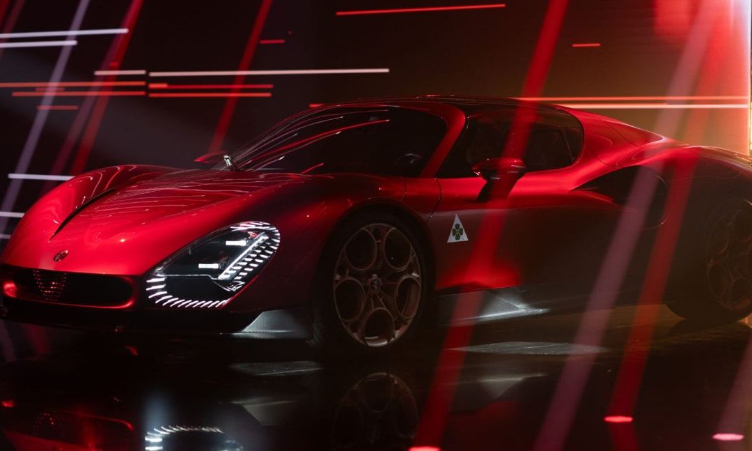 Alfa Romeo 33 Stradale è “Supercar of the Year” agli Automobile Awards