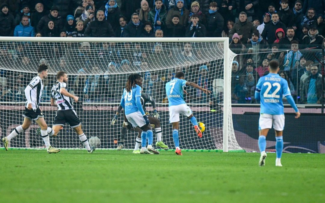 Thauvin illude l’Udinese, il Napoli vince 3-1 in rimonta