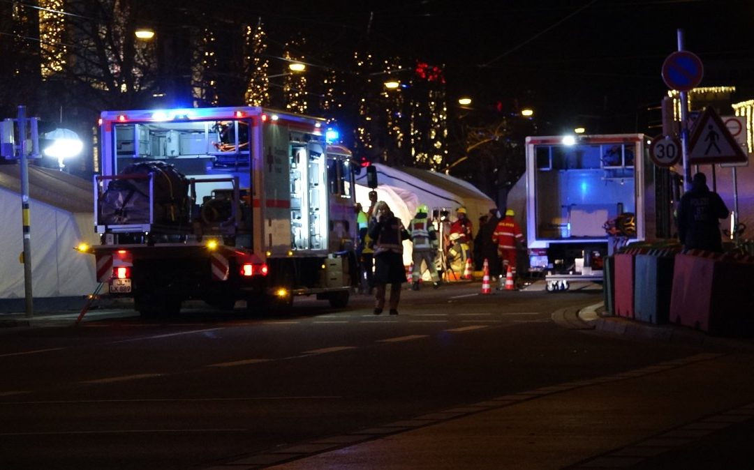 Attacco al mercatino di Natale a Magdeburgo, killer puntava all’area bimbi. Scholz “Fermeremo chi vuole seminare odio”