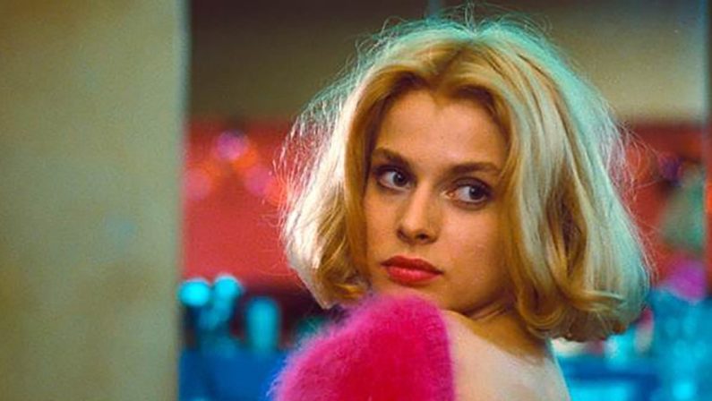 Una Cosenza wendersiana porta 3 generazioni al cinema per "Paris, Texas"