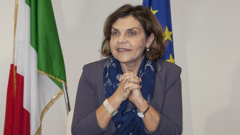 Il prefetto di Vibo, Anna Aurora Colosimo, si presenta alla comunità