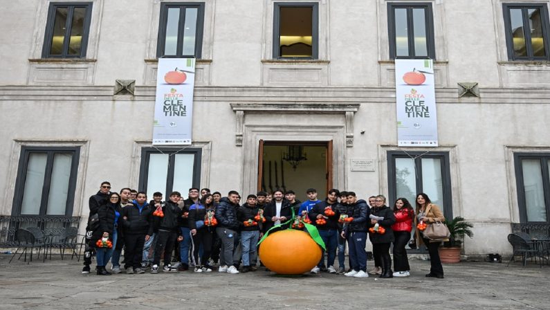 La festa delle clementine a Corigliano-Rossano