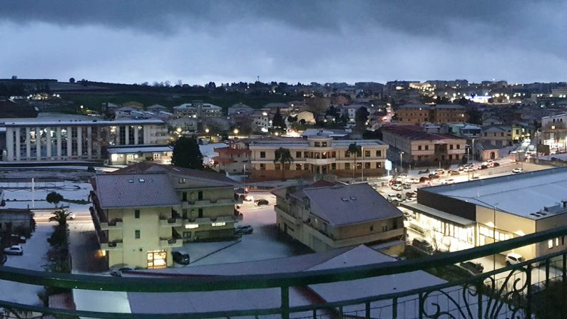 Maltempo in Calabria, grandine e neve anche a basse quote