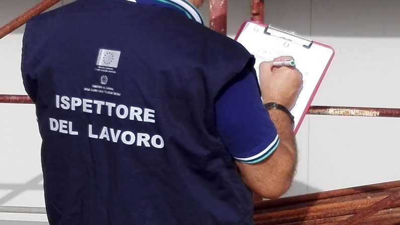 Vibonese, scoperti 87 lavoratori in nero nella grande distribuzione