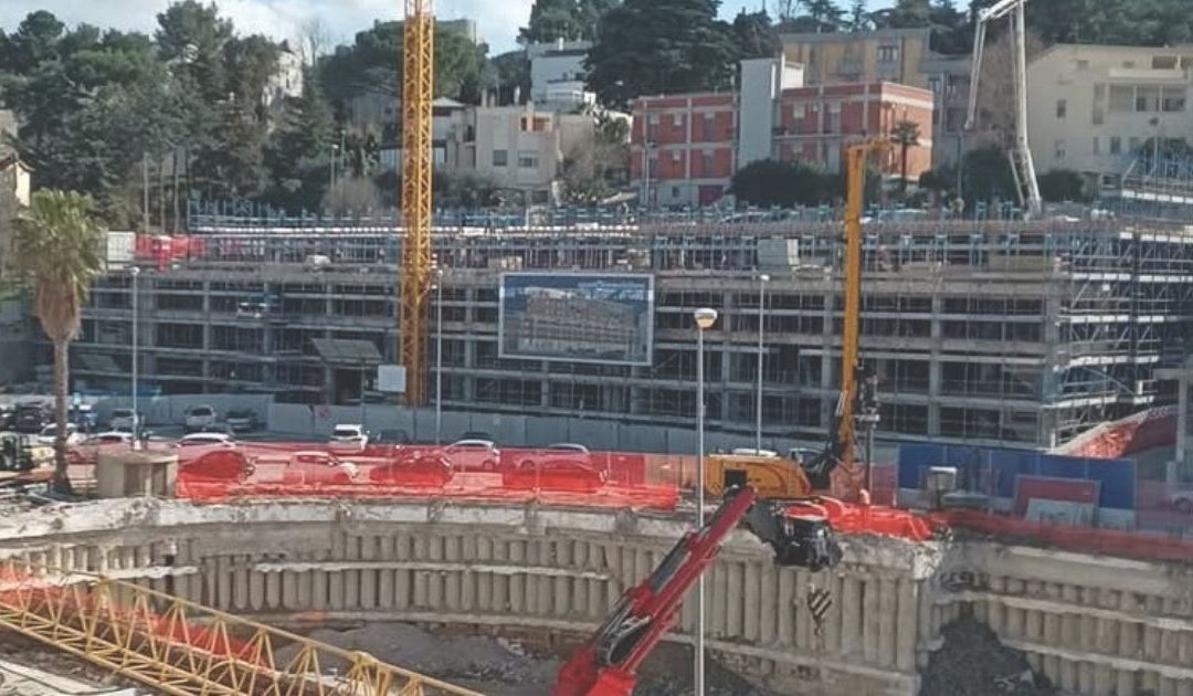 Matera: piazza Bianco, i dubbi di Legambiente