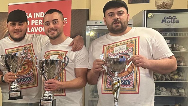 Reggio, tre pizzaioli cosentini trionfano al Trofeo Nazionale di Pizza