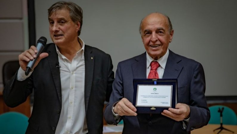 Moda Movie: la Commissione Cultura di Cosenza premia il direttore artistico Sante Orrico