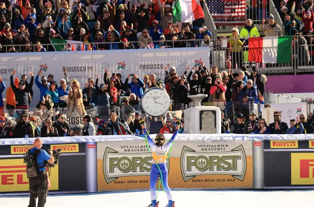 Brignone vince il Super G a Cortina e domina la classifica generale”