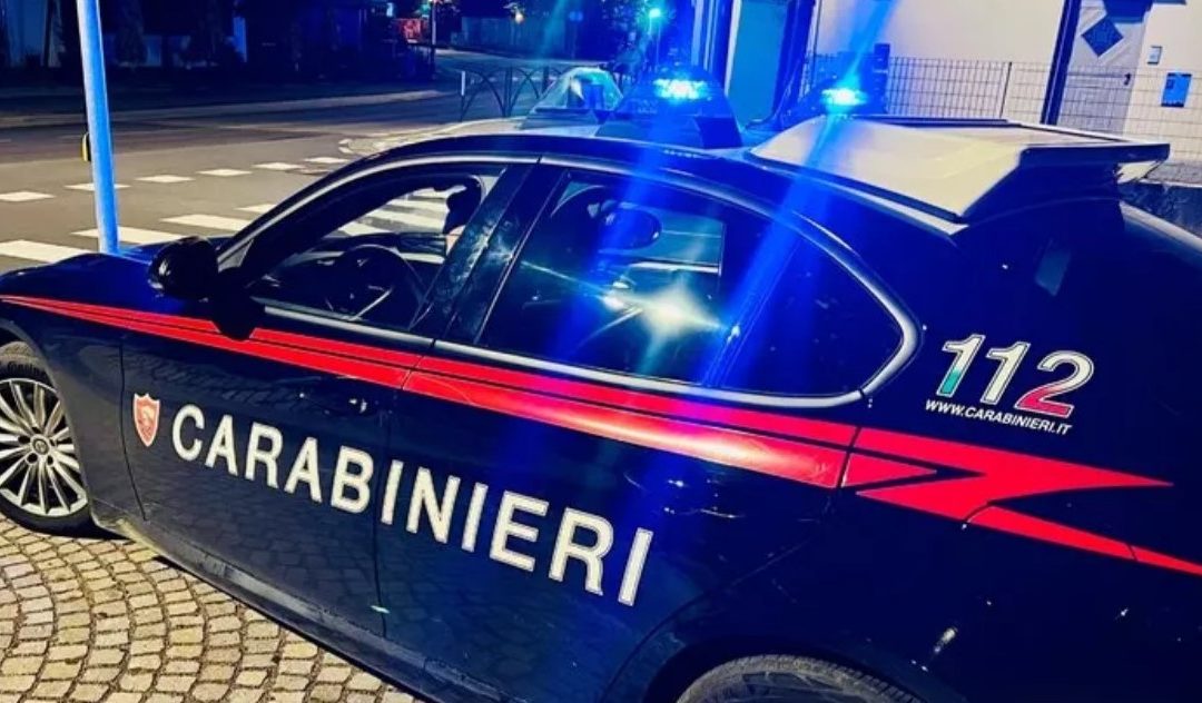 Si finge carabiniere e truffa un’anziana: arrestato nel Barese