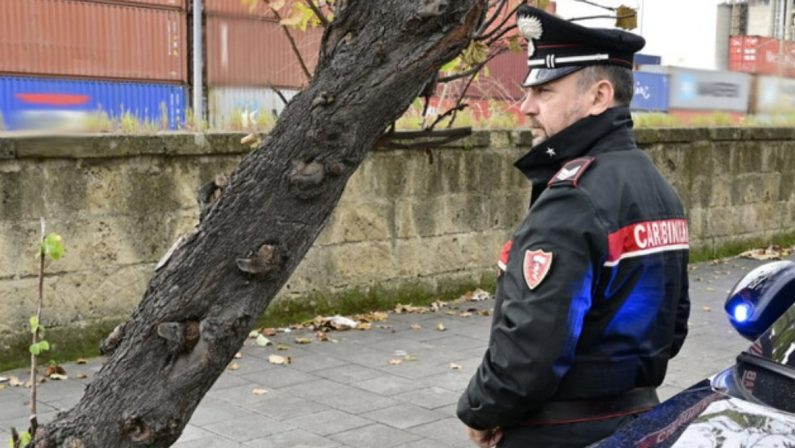 Estorsioni al porto di Napoli, tre arresti del clan Mazzarella