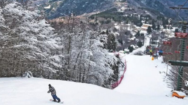 Gambarie, accordo sugli impianti: dal 24 gennaio si torna a sciare