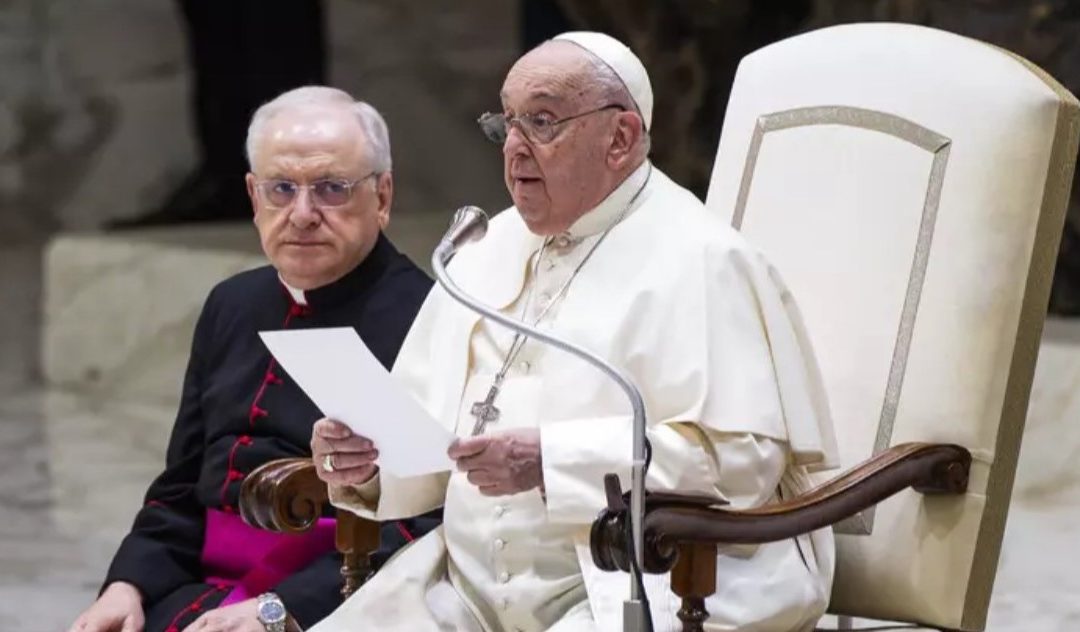 Lotta contro il cancro, Papa Francesco incoraggia il 16enne di Trani in videochiamata