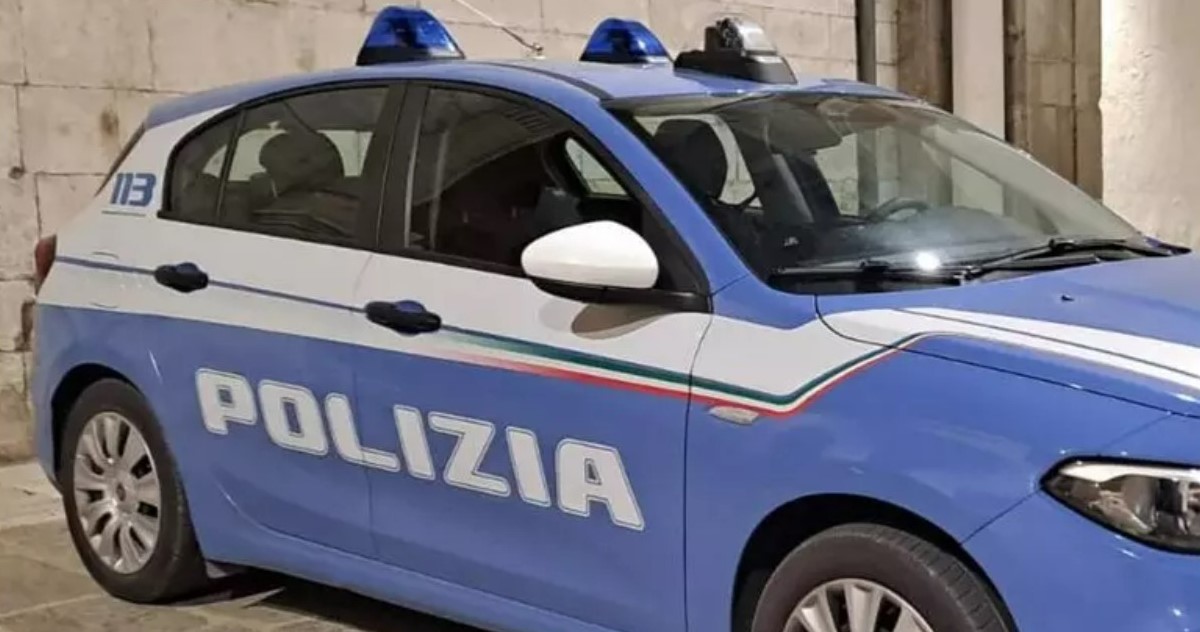 https://www.quotidianodelsud.it/wp-content/uploads/2025/01/polizia.jpg