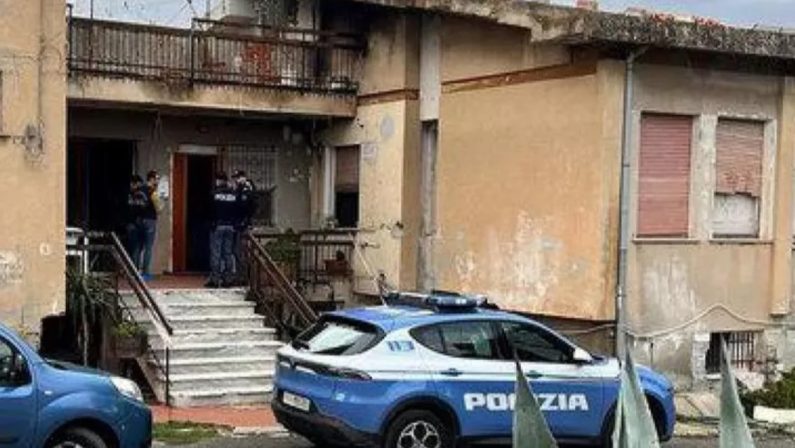 Donna accoltellata a Sassari, l’accusato «Si è ferita da sola​»