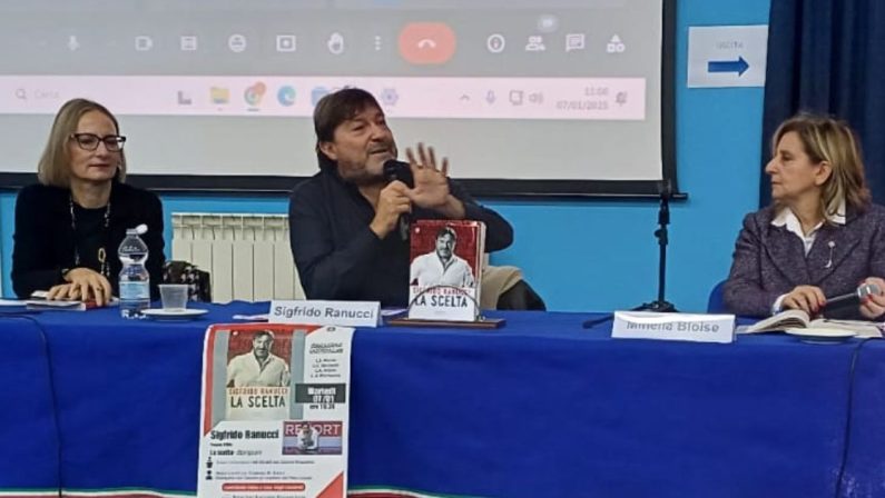 Sigfrido Ranucci: “La mia scelta? Essere utile alla società”