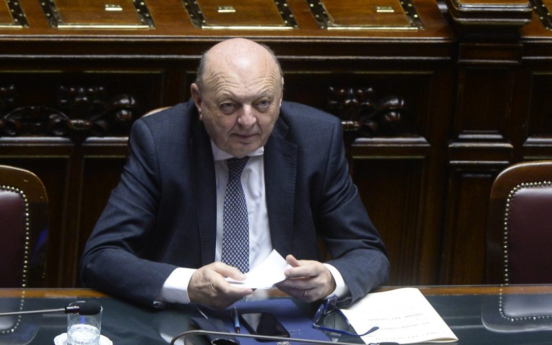 Pichetto firma decreto per anticipare aste per stoccaggio gas