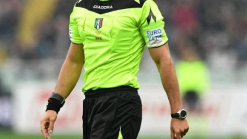 Arbitro di calcio aggredito a Lamezia, partita sospesa in Seconda categoria