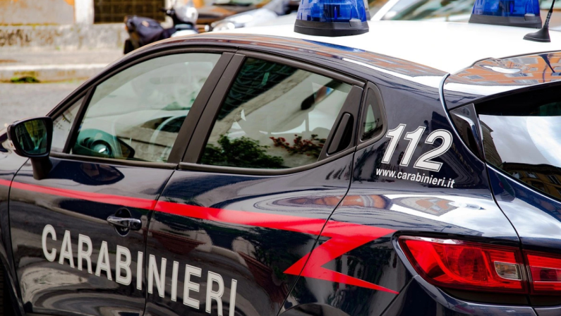 Droga ed esplosivi, blitz dei carabinieri a Gioia Tauro