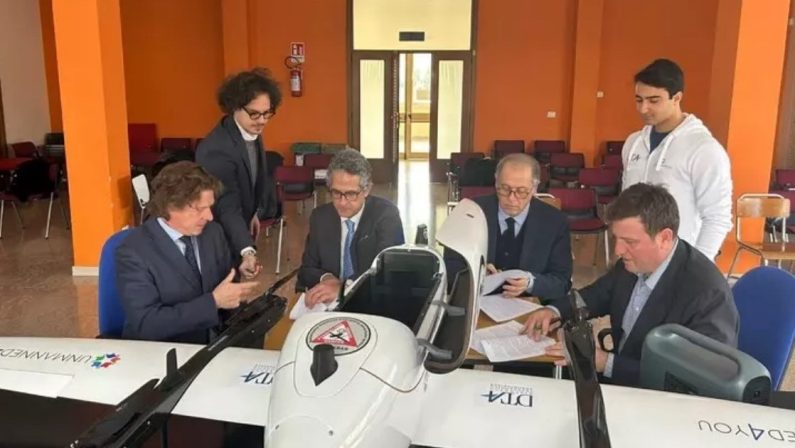 ASL Lecce sperimenta i droni per il trasporto di materiale sanitario